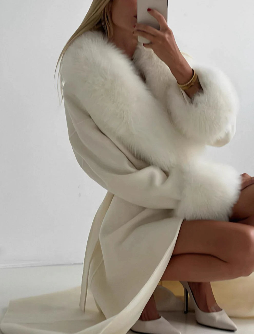 "Aria" Premium Mantel